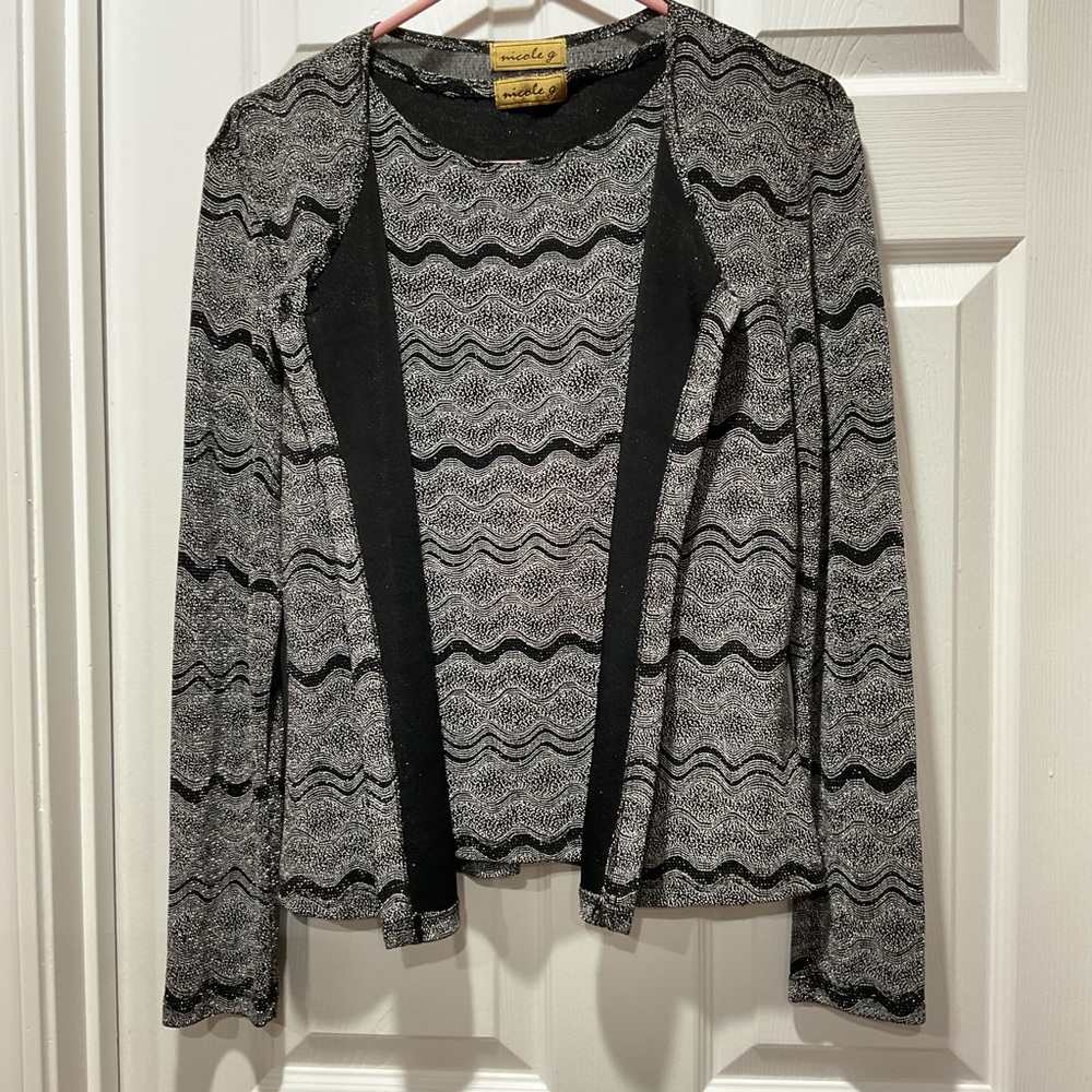 2 piece dressy sparkly sweater/shell set M/S stretchy